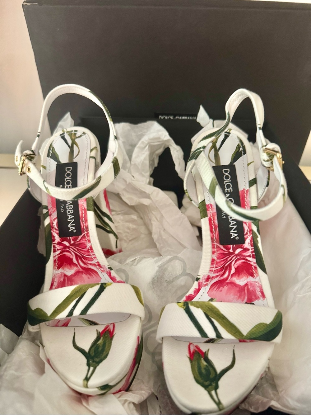 Dolce & Gabbana White Floral Ankle-Strap Heels with Pink Roses